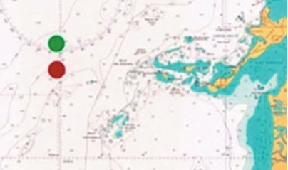 La distancia entre el lugar que dijo Sea Search Armada que estaba el galeón en 1982 (punto rojo) y el lugar donde dice que está INFOBAE (punto verde)